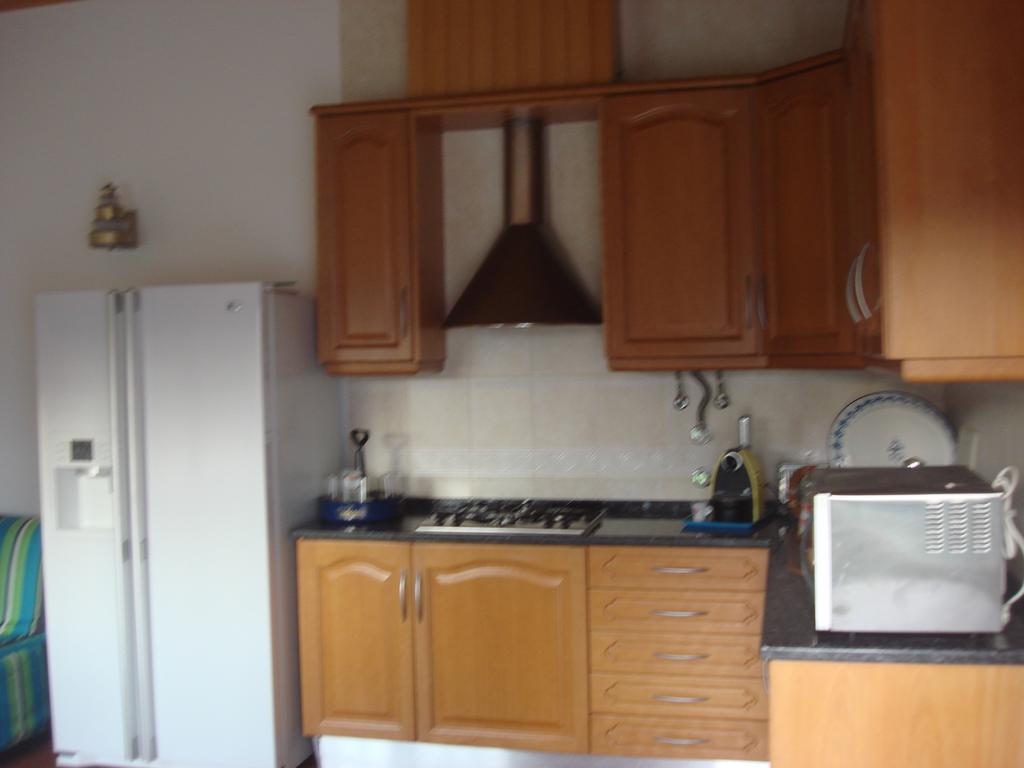 Guest House Dos Olivais 阿泽陶 外观 照片
